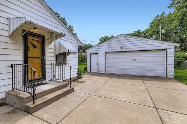 2524 Mayer Ln E, Maplewood, MN 55119 - photo 4