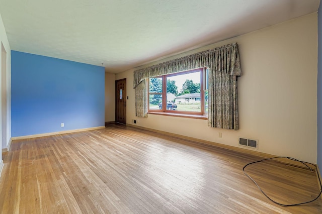 2524 Mayer Ln E, Maplewood, MN 55119 - photo 5