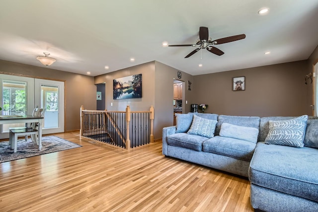 110 Grenadier Ave N, Oakdale, MN 55128 - photo 8