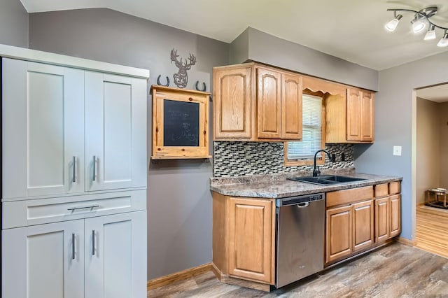110 Grenadier Ave N, Oakdale, MN 55128 - photo 12