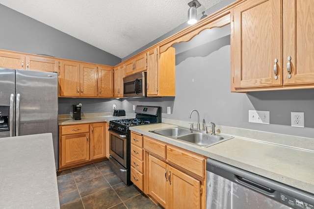 1514 17th St N, Princeton, MN 55371 - photo 3