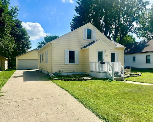 1612 E Ave, Worthington, MN 56187 - photo 1