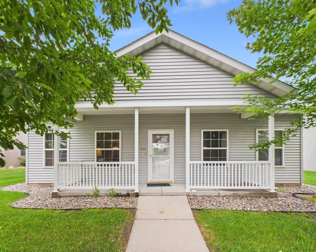 1753 Knottingham Dr, Sartell, MN 56377 - photo 1
