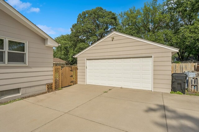 6655 Fridley St NE, Fridley, MN 55432 - photo 24