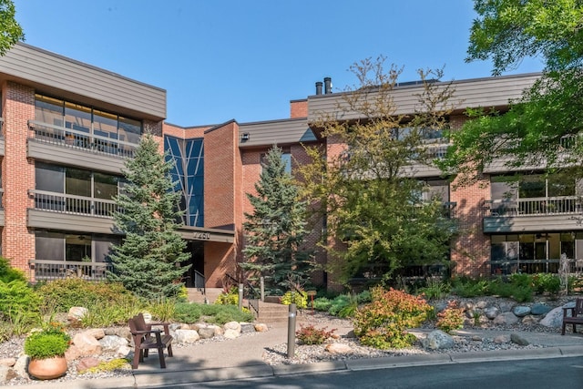 7250 Lewis Ridge Parkway Unit 109, Edina, MN 55439 - photo 4