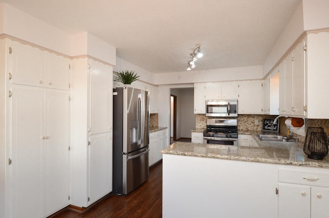 285 Geranium Ave W, Saint Paul, MN 55117 - photo 8