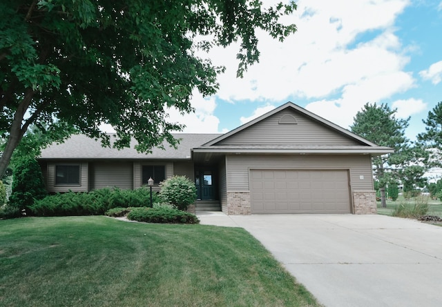 115 Sugarloaf Ln, Zumbrota, MN 55992 - photo 1