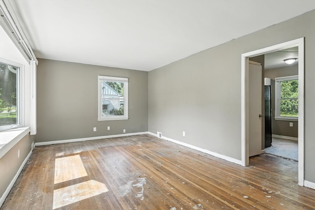 5660 Elmhurst Ave, Crystal, MN 55428 - photo 4