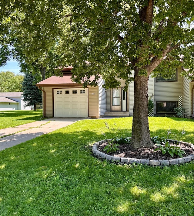 2605 8th St SW, Willmar, MN 56201 - photo 1