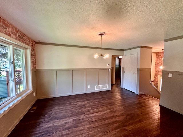 2605 8th St SW, Willmar, MN 56201 - photo 7