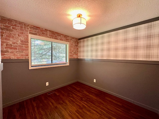 2605 8th St SW, Willmar, MN 56201 - photo 17