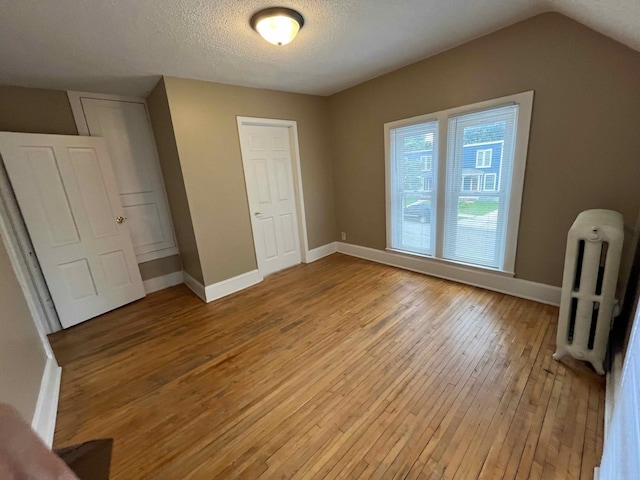 659 4th St E, Saint Paul, MN 55106 - photo 16