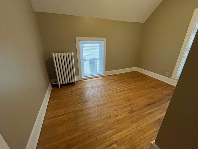 659 4th St E, Saint Paul, MN 55106 - photo 21