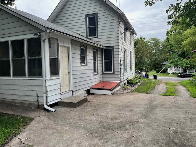 659 4th St E, Saint Paul, MN 55106 - photo 23