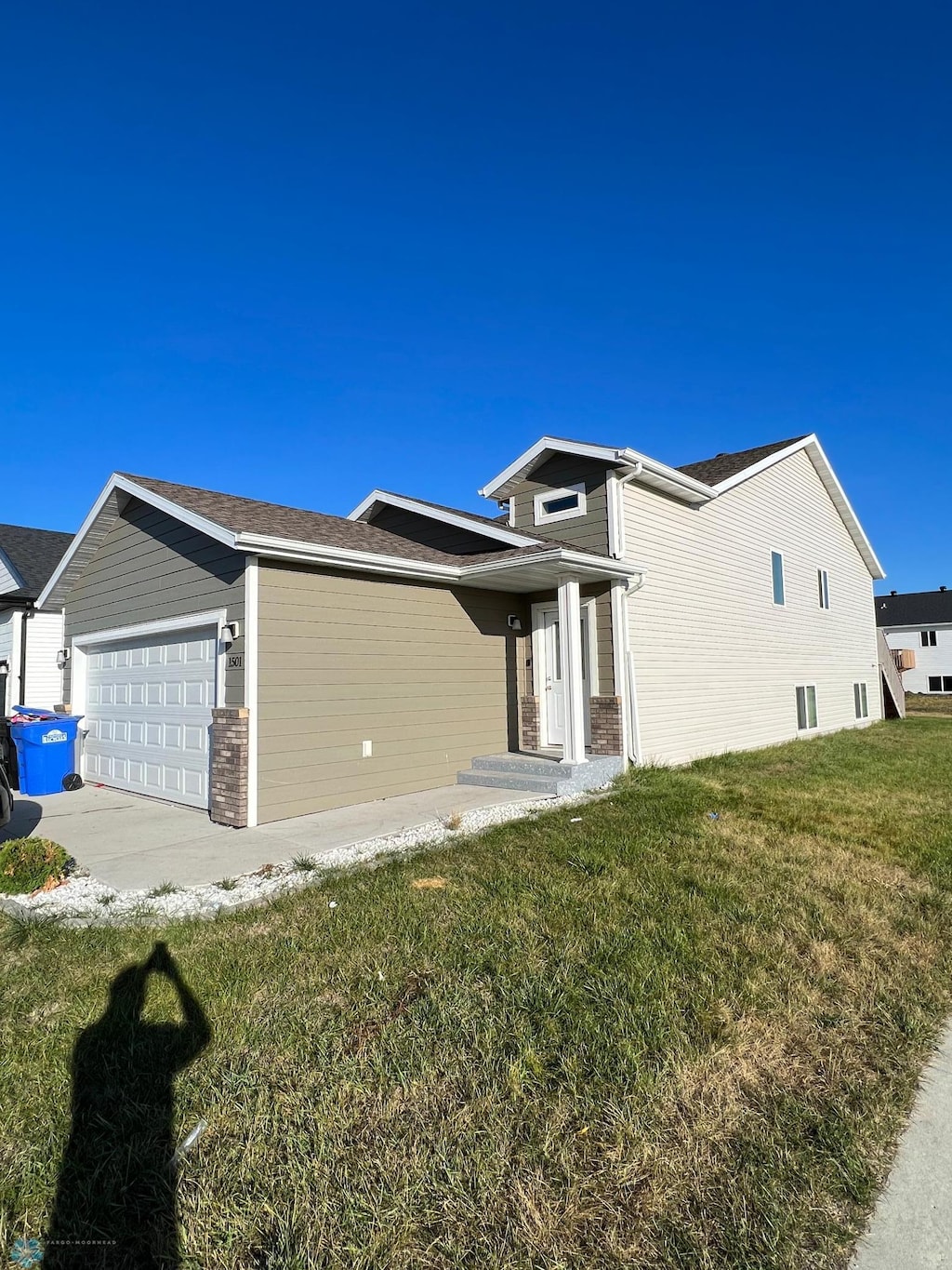 1501 69th Ave S, Fargo, ND 58104 - photo 1