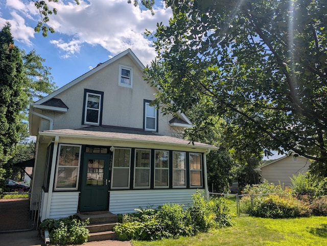 1246 Frisbie Ave, Maplewood, MN 55109 - photo 1