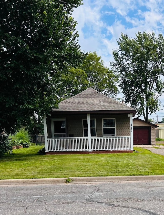 112 Wood St S, Mora, MN 55051 - photo 1