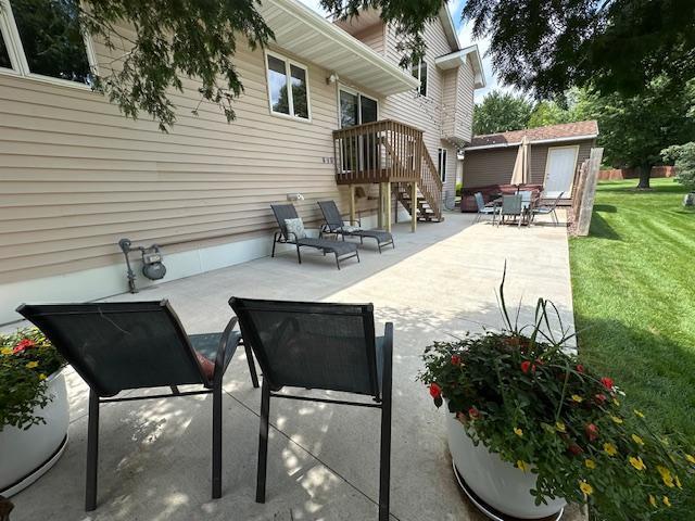 707 26th St SW, Austin, MN 55912 - photo 8