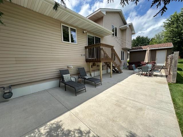 707 26th St SW, Austin, MN 55912 - photo 10