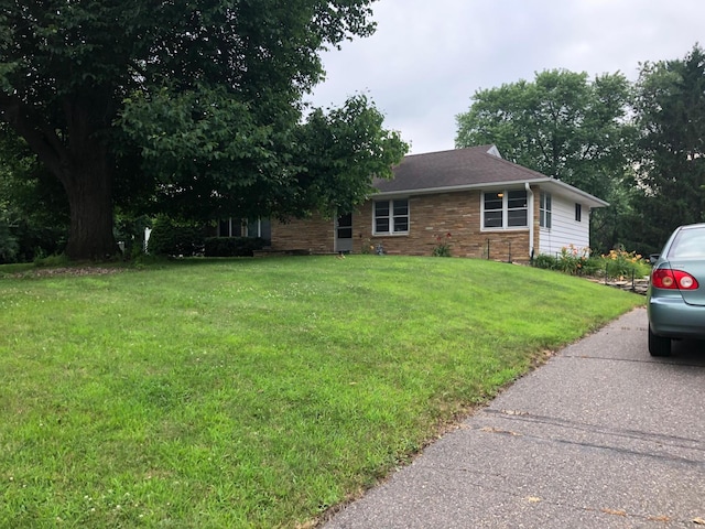 1941 Dodd Rd, Mendota Heights, MN 55118 - photo 1