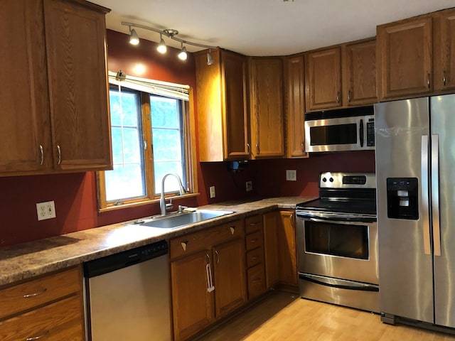 1941 Dodd Rd, Mendota Heights, MN 55118 - photo 3