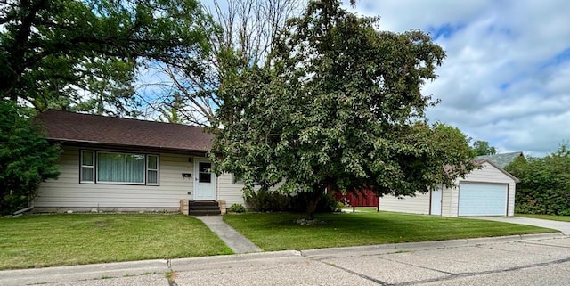 722 Kendall Ave S, Thief River Falls, MN 56701 - photo 1