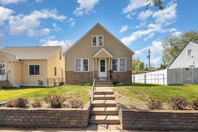 2028 3rd St E, Saint Paul, MN 55119 - photo 1