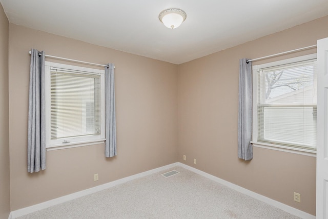 2028 3rd St E, Saint Paul, MN 55119 - photo 12