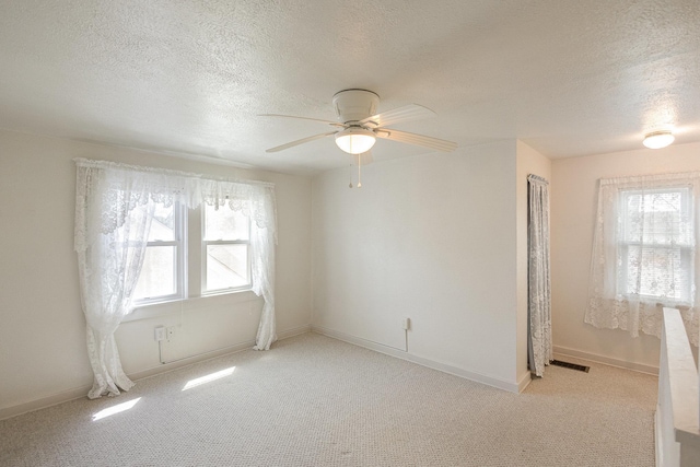 2028 3rd St E, Saint Paul, MN 55119 - photo 17