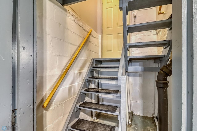 813 12th St N, Fargo, ND 58102 - photo 38