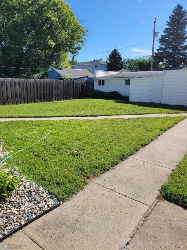 609 3rd St N, Fargo, ND 58102 - photo 19