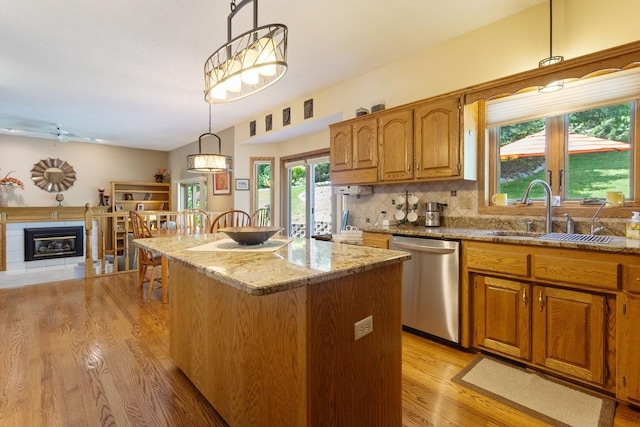8463 Zanzibar Ln N, Maple Grove, MN 55311 - photo 4