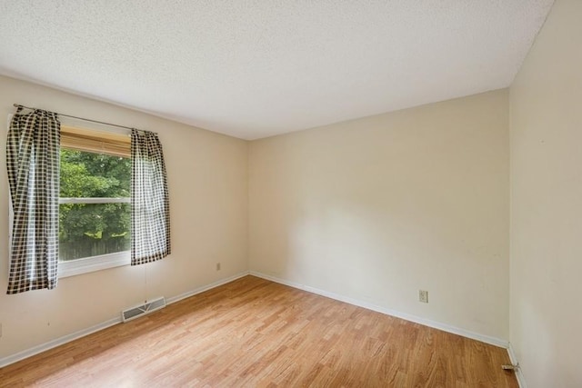990 Omaban St, Saint Paul, MN 55106 - photo 21