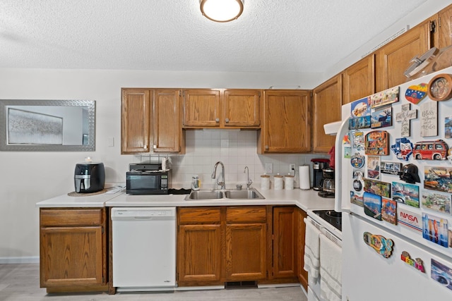 7051 Chaparral Ln, Chanhassen, MN 55317 - photo 7