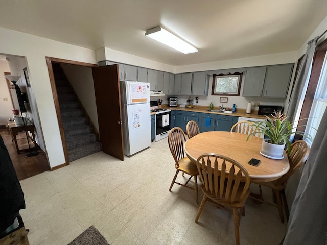 413 10th St N, Benson, MN 56215 - photo 5