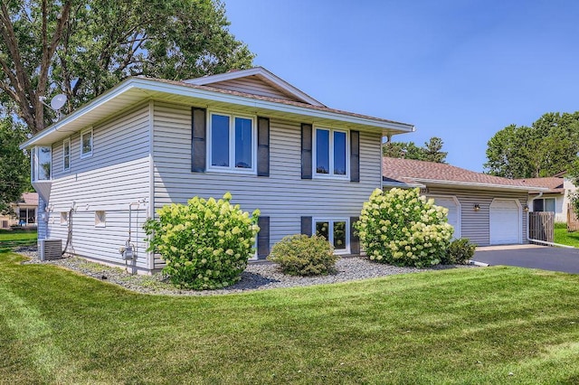 8173 Kyle Ave N, Brooklyn Park, MN 55443 - photo 2