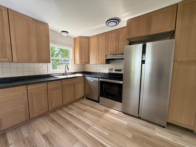 309 15th St N, Moorhead, MN 56560 - photo 5