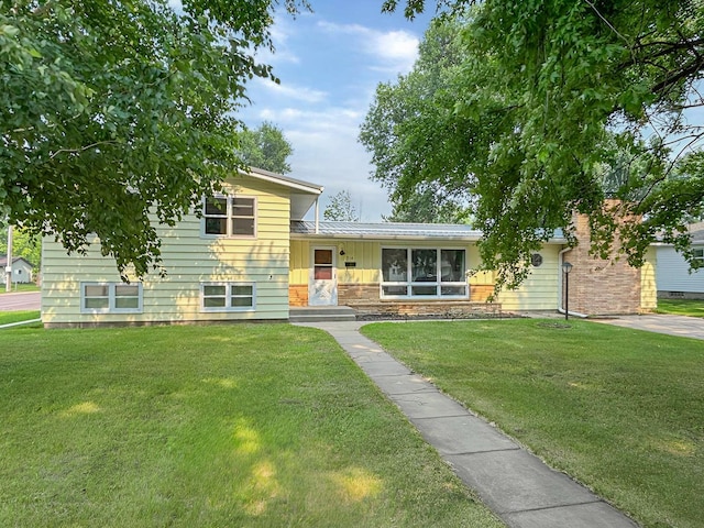 314 Sanford Rd, Benson, MN 56215 - photo 1