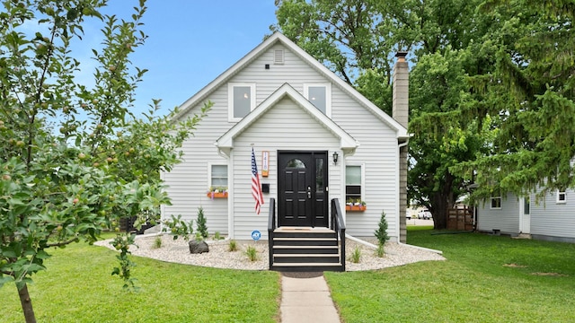 1418 Irving St, Alexandria, MN 56308 - photo 1