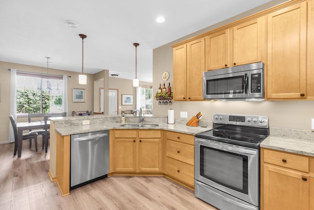 9797 Vagabond Ln N, Maple Grove, MN 55311 - photo 7