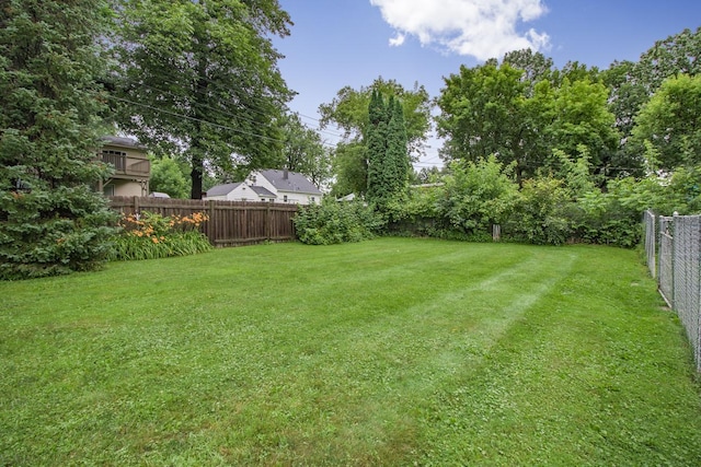 659 Goodview Ave N, Oakdale, MN 55128 - photo 30