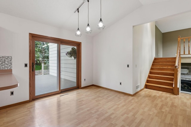 4363 Hamilton Dr, Eagan, MN 55123 - photo 4
