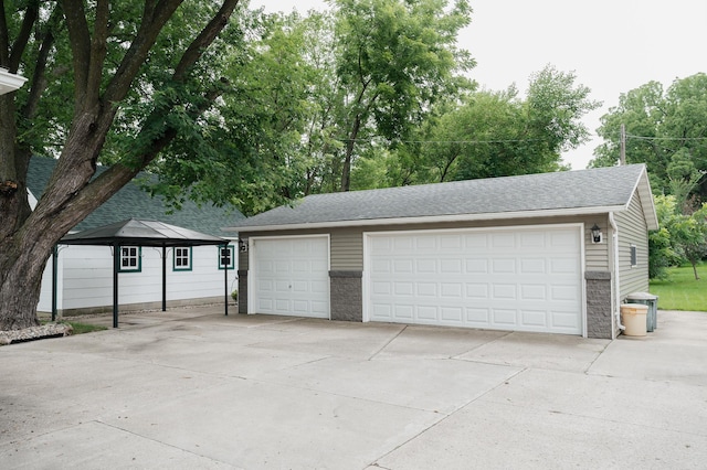 223 10th St, Fairmont, MN 56031 - photo 2