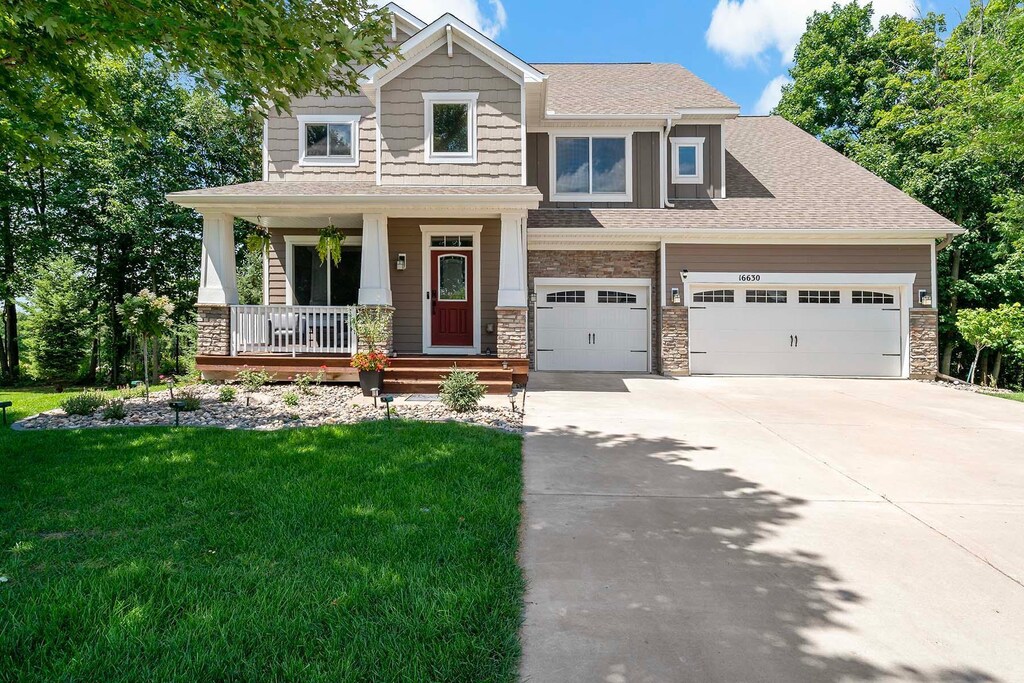 16630 61st Ave N, Plymouth, MN 55446 - photo 1