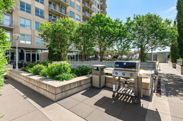 929 Portland Ave Unit 1010, Minneapolis, MN 55404 - photo 15