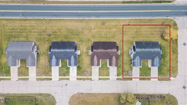 1023 Sugar Pine Ln Unit 1023 & 1035, New Richmond, WI 54017 - photo 4