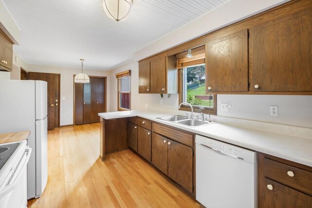 10548 Johnson Rd, Bloomington, MN 55437 - photo 8