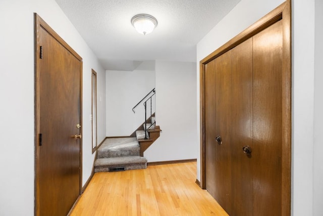 10548 Johnson Rd, Bloomington, MN 55437 - photo 12