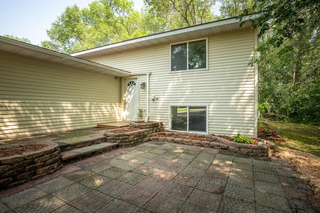 1004 Thomas Dr NE, Alexandria, MN 56308 - photo 2