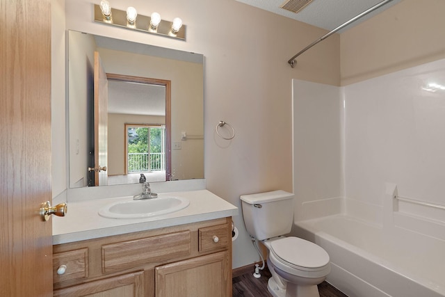 1613 County Road D E Unit L, Maplewood, MN 55109 - photo 11